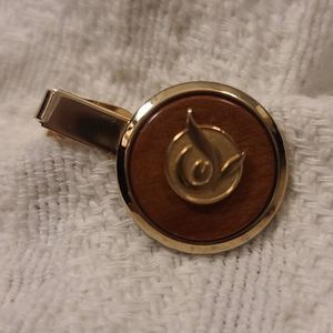 NIP VINTAGE WISE POTATO CHIPS TIE TACK